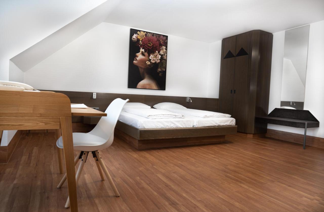Stadthotel Heilbronn Exteriör bild
